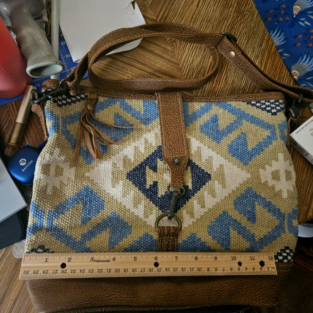 Myra Bag